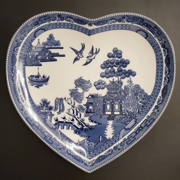 Johnson Brothers Other - 9" Heart Shaped Willow Blue "England 1883" Backstamp, China - JOHNSON BROTHERS